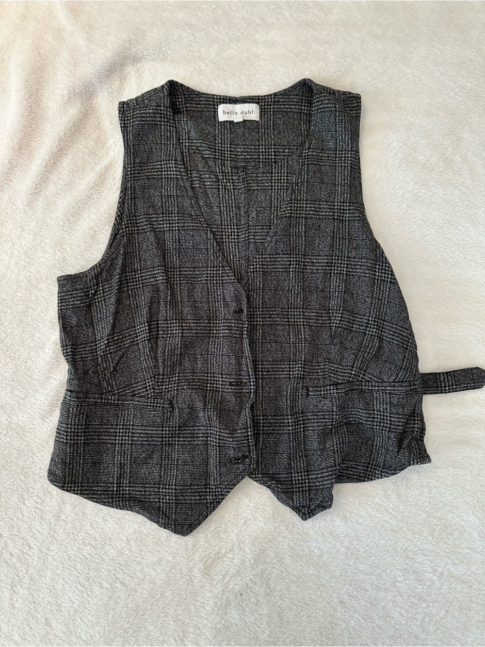 Bella Dahl - women’s size M - cropped vest